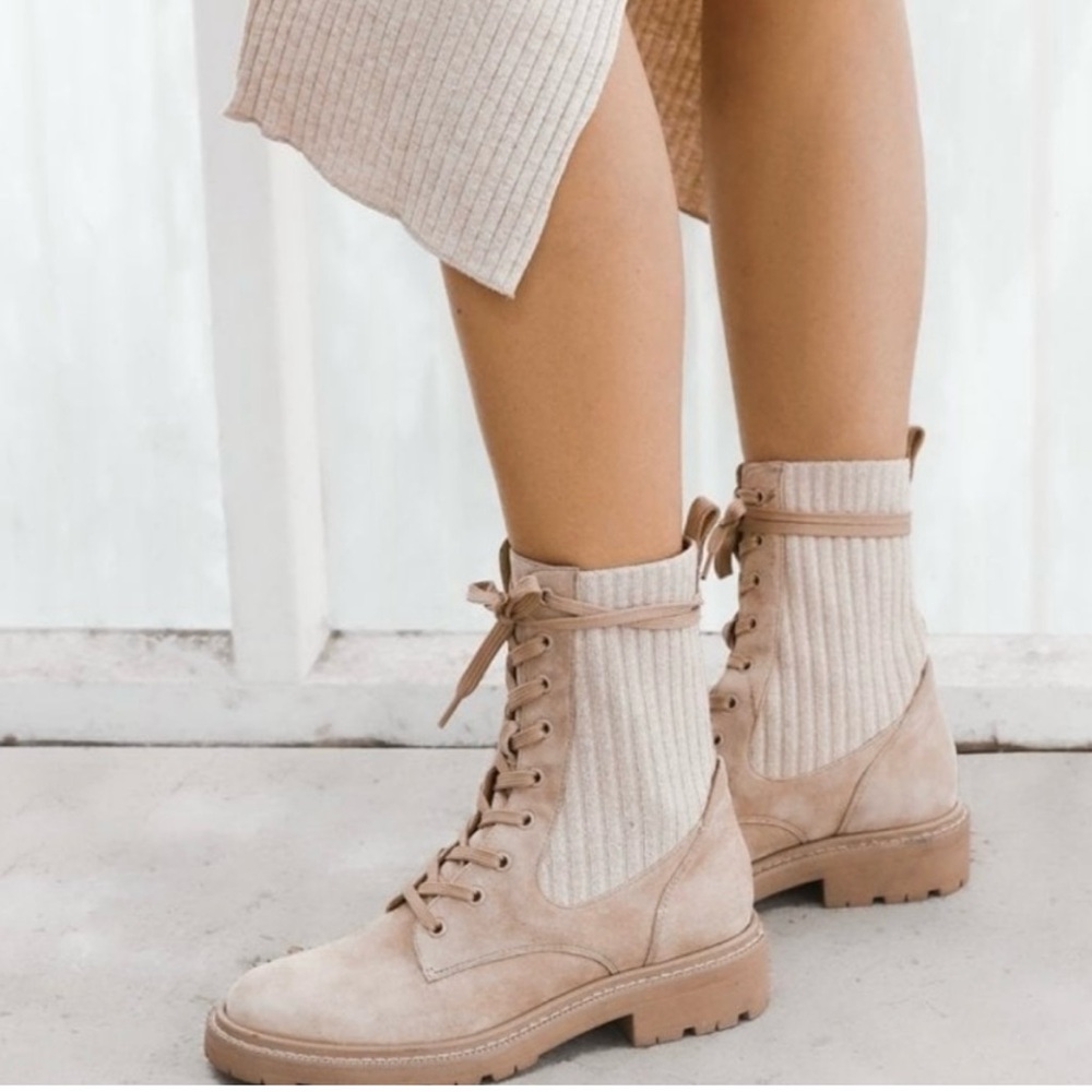(EUC) Sam Edelman Taupe Knit-Trim Lace-Up Combat Boots Size 8 “Like New”